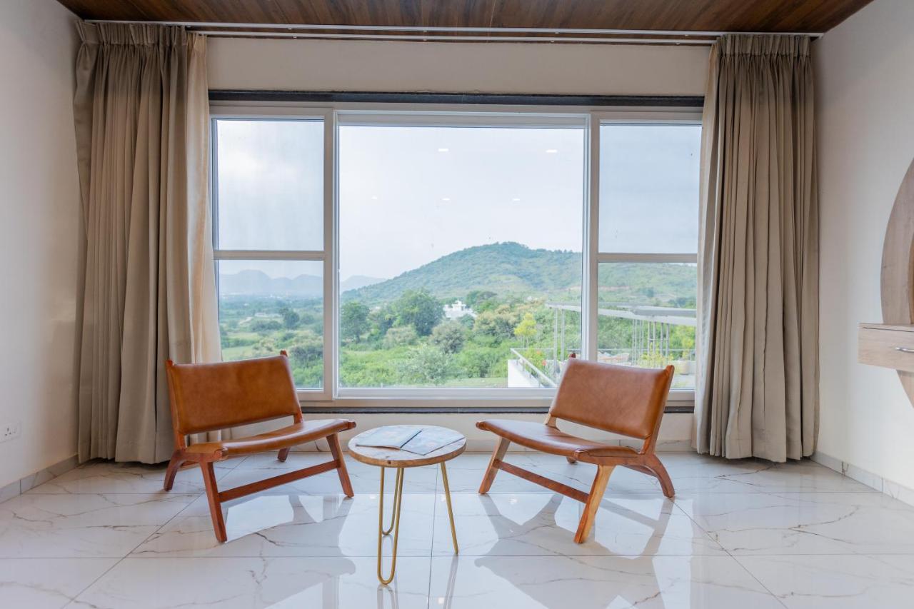 Suramya-A Luxury Boutique Hotel ウダイプル エクステリア 写真